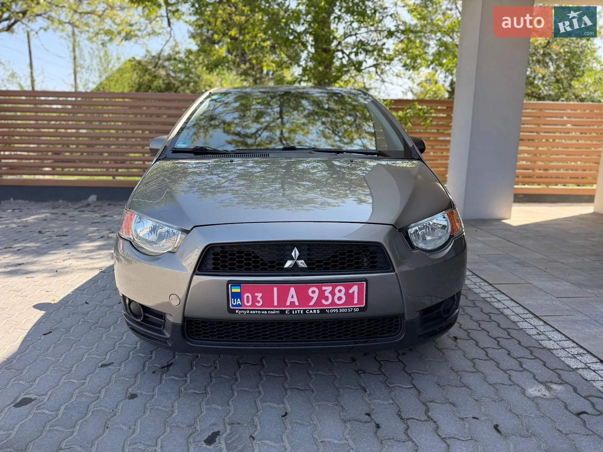 2011 Mitsubishi Colt - мініатюра 10