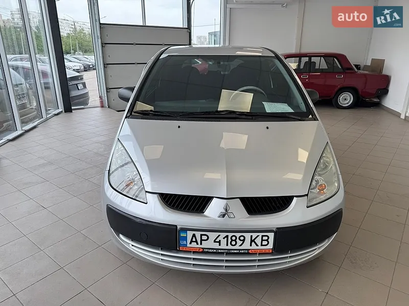 Mitsubishi Colt 2005