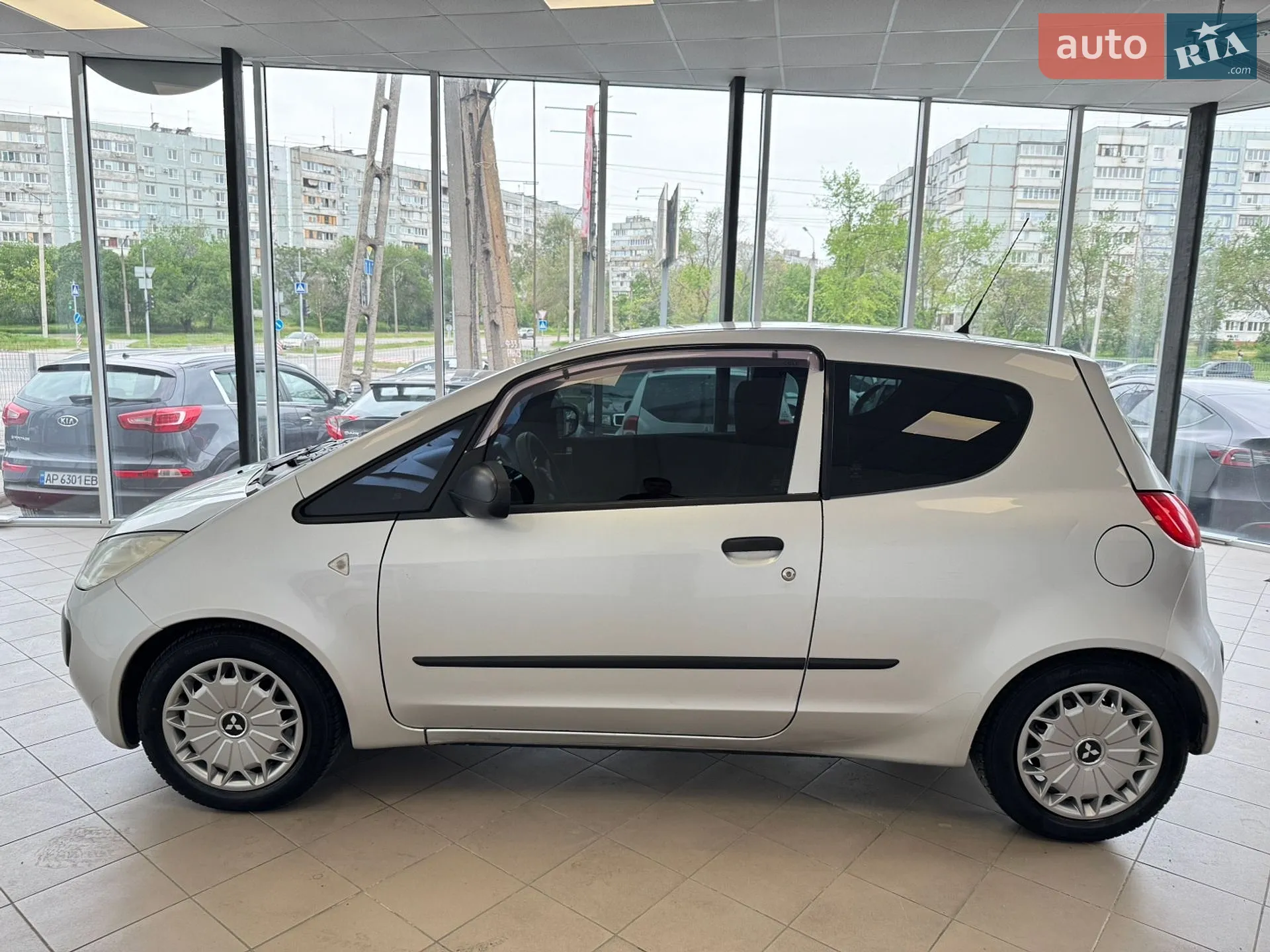 Mitsubishi Colt 2005 VIN XMCMJZ34A6F017354 фото оголошення 3 з 25