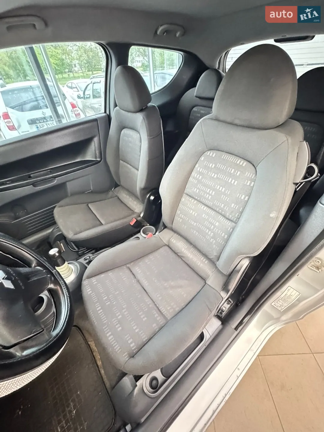 Mitsubishi Colt 2005 VIN XMCMJZ34A6F017354 фото оголошення 19 з 25