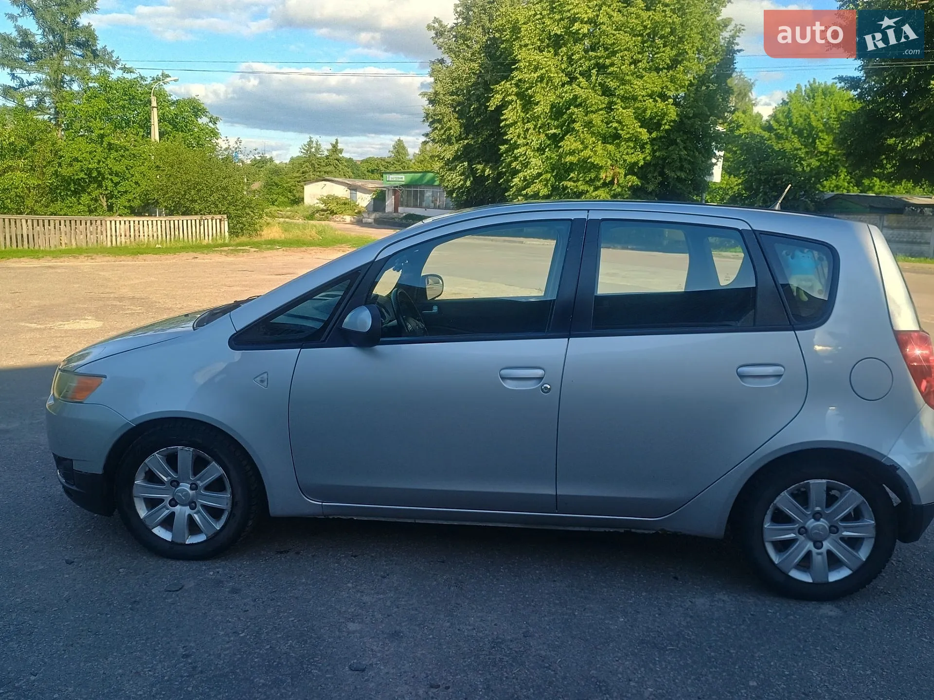 2010 Mitsubishi Colt - мініатюра 2