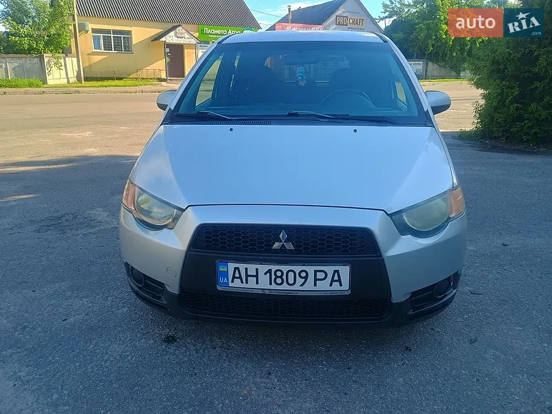 Mitsubishi Colt 2010