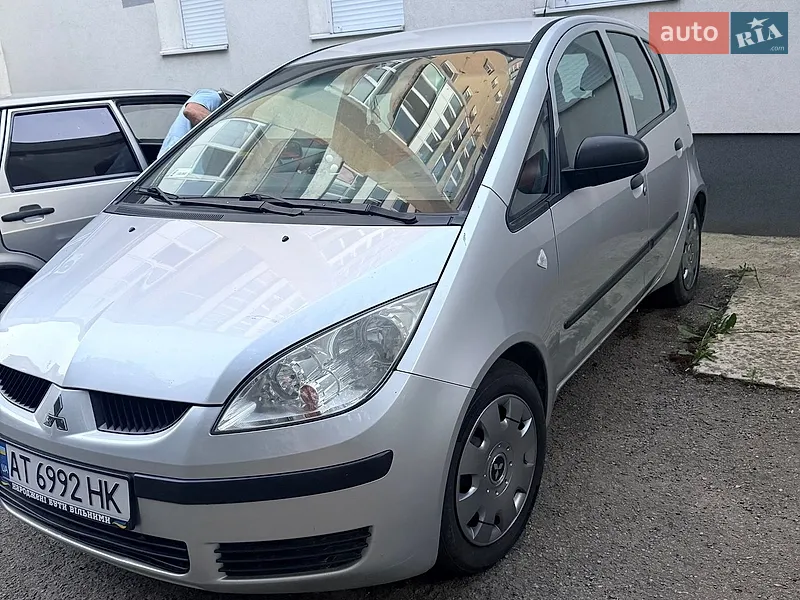 Mitsubishi Colt