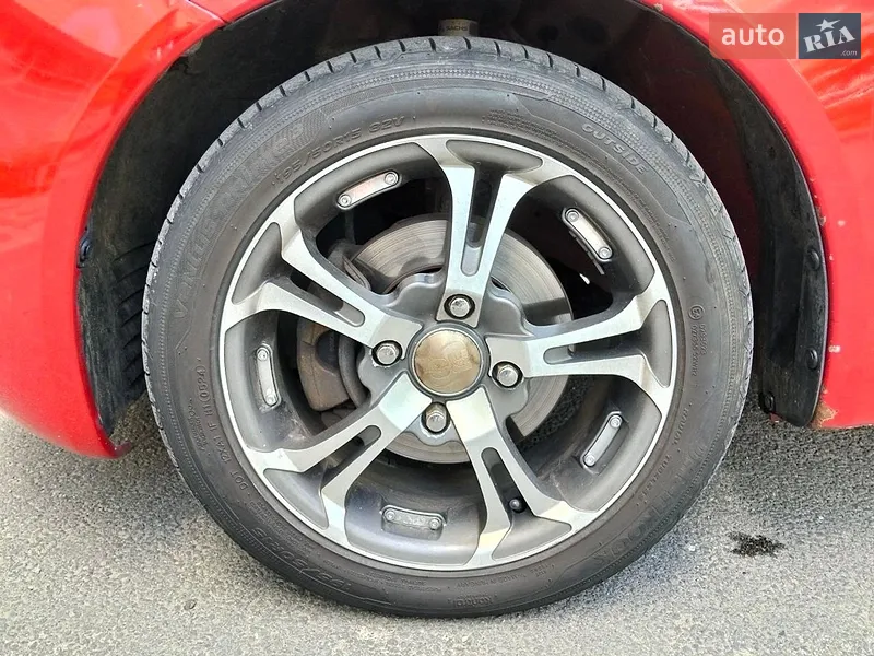 Mitsubishi Colt 2008 VIN XMCXJZ34A8F063878 фото оголошення 10 з 53