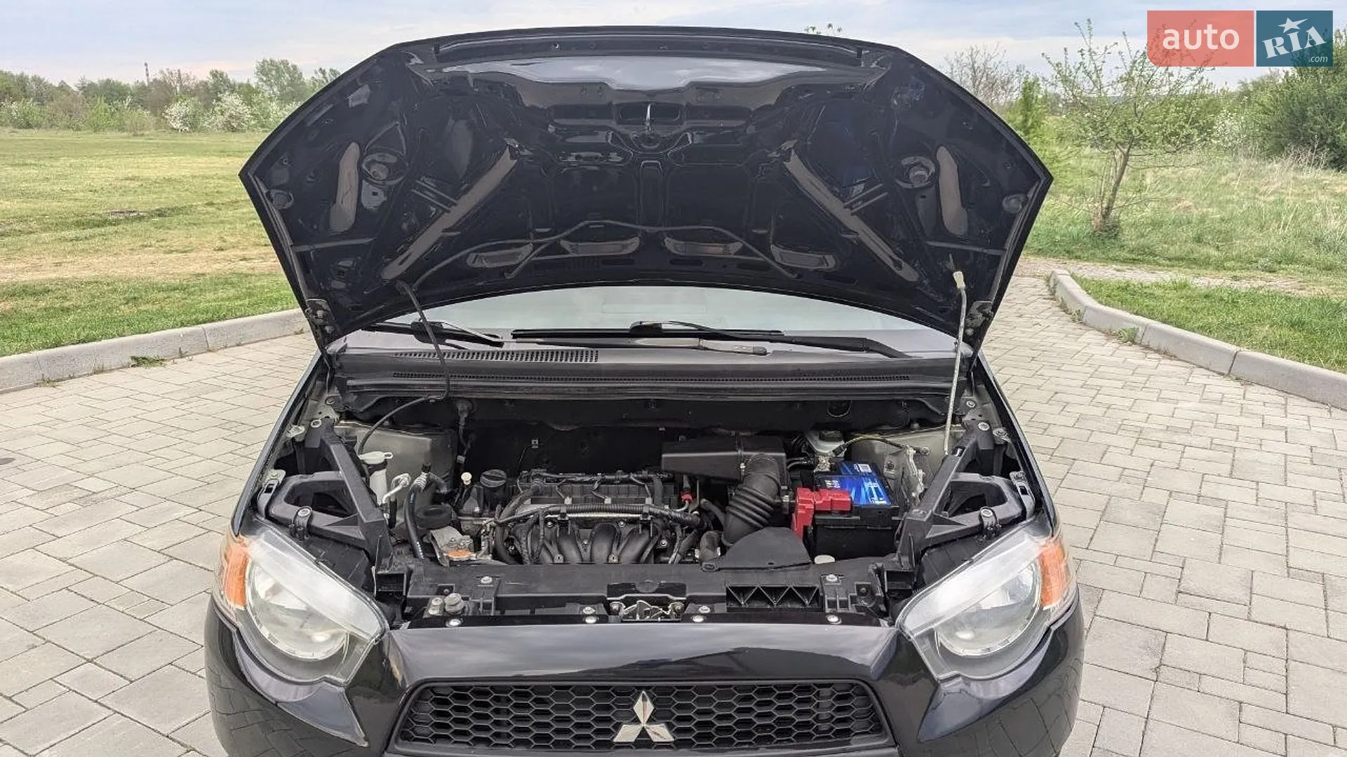 2010 Mitsubishi Colt - мініатюра 11