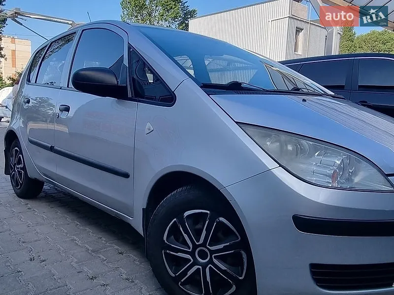 Mitsubishi Colt