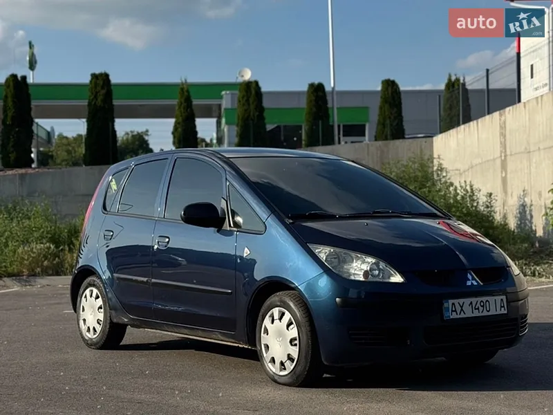 Mitsubishi Colt 2005