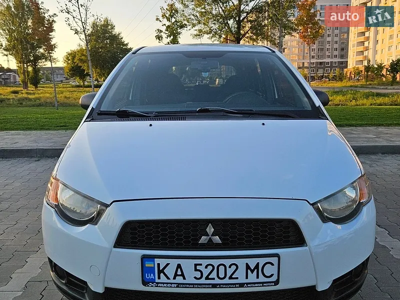 Mitsubishi Colt 2011