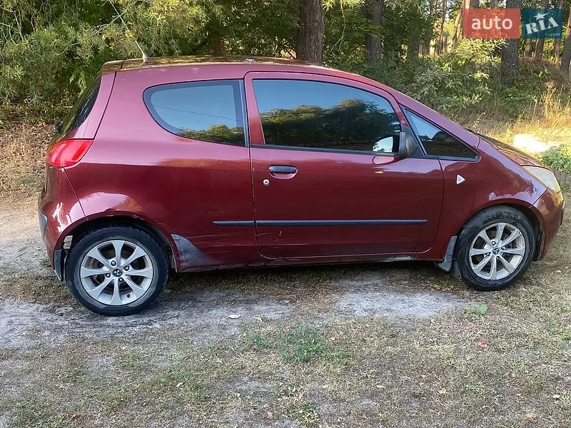 Mitsubishi Colt 2005