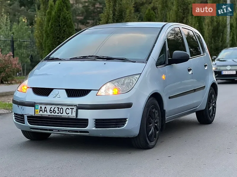 Mitsubishi Colt 2005