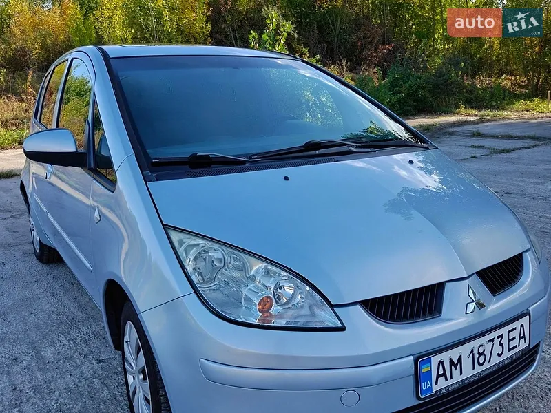 Mitsubishi Colt