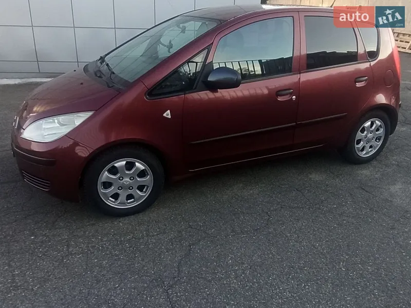 Mitsubishi Colt