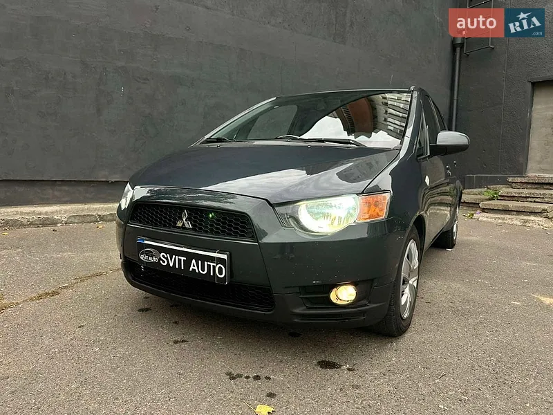 Mitsubishi Colt