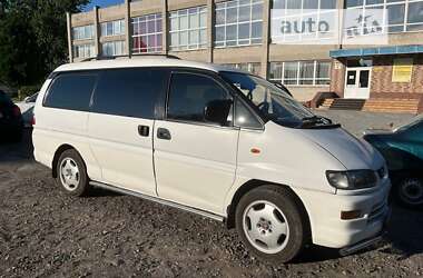 Мінівен Mitsubishi Delica 2000 в Львові