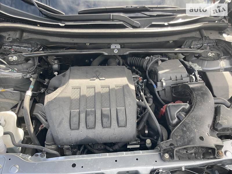 Внедорожник / Кроссовер Mitsubishi Eclipse Cross 2019 в Николаеве