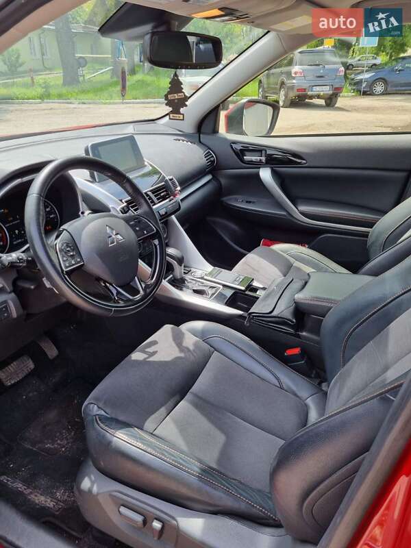 Позашляховик / Кросовер Mitsubishi Eclipse Cross 2018 в Дніпрі