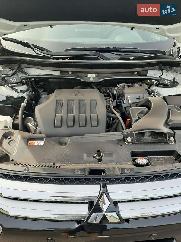 Внедорожник / Кроссовер Mitsubishi Eclipse Cross 2020 в Кривом Роге