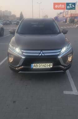 Внедорожник / Кроссовер Mitsubishi Eclipse Cross 2020 в 