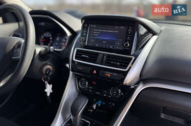 Внедорожник / Кроссовер Mitsubishi Eclipse Cross 2019 в 