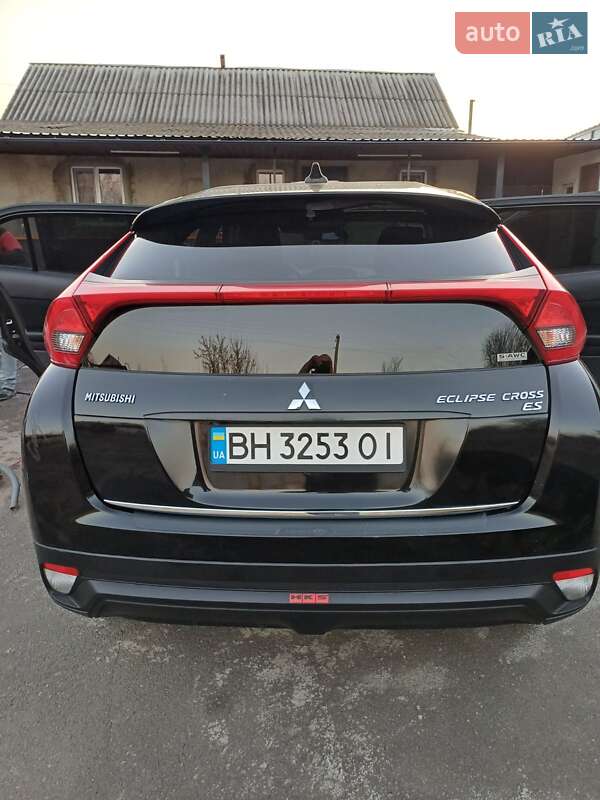 Внедорожник / Кроссовер Mitsubishi Eclipse Cross 2018 в Голованевске
