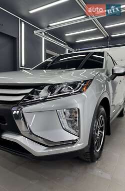 Внедорожник / Кроссовер Mitsubishi Eclipse Cross 2019 в 
