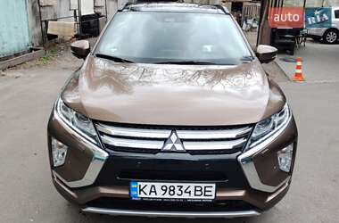 Внедорожник / Кроссовер Mitsubishi Eclipse Cross 2020 в 