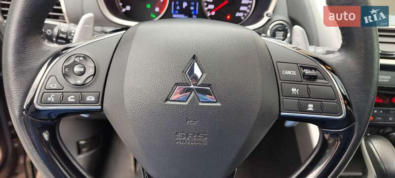 Внедорожник / Кроссовер Mitsubishi Eclipse Cross 2020 в Киеве