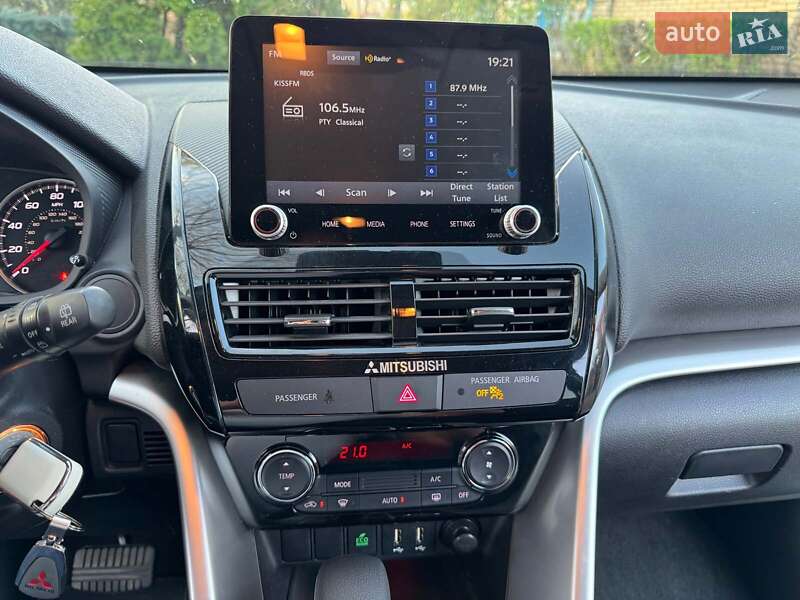 Позашляховик / Кросовер Mitsubishi Eclipse Cross 2022 в Києві
