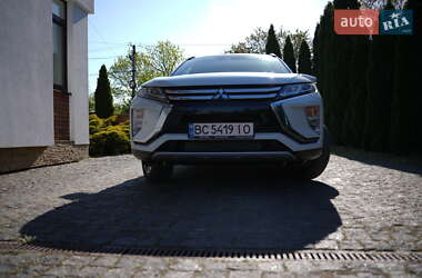 Позашляховик / Кросовер Mitsubishi Eclipse Cross 2019 в 