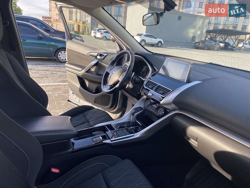 Позашляховик / Кросовер Mitsubishi Eclipse Cross 2020 в Черкасах фото 17 Позашляховик / Кросовер Mitsubishi Eclipse Cross 2020 в Черкасах