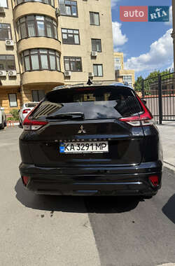 Позашляховик / Кросовер Mitsubishi Eclipse Cross 2023 в 
