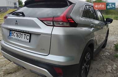 Внедорожник / Кроссовер Mitsubishi Eclipse Cross 2021 в 