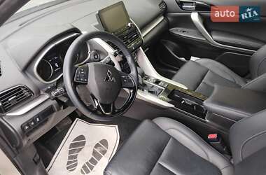 Внедорожник / Кроссовер Mitsubishi Eclipse Cross 2021 в 