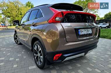 Внедорожник / Кроссовер Mitsubishi Eclipse Cross 2018 в 