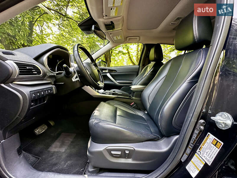 Внедорожник / Кроссовер Mitsubishi Eclipse Cross 2018 в Ровно