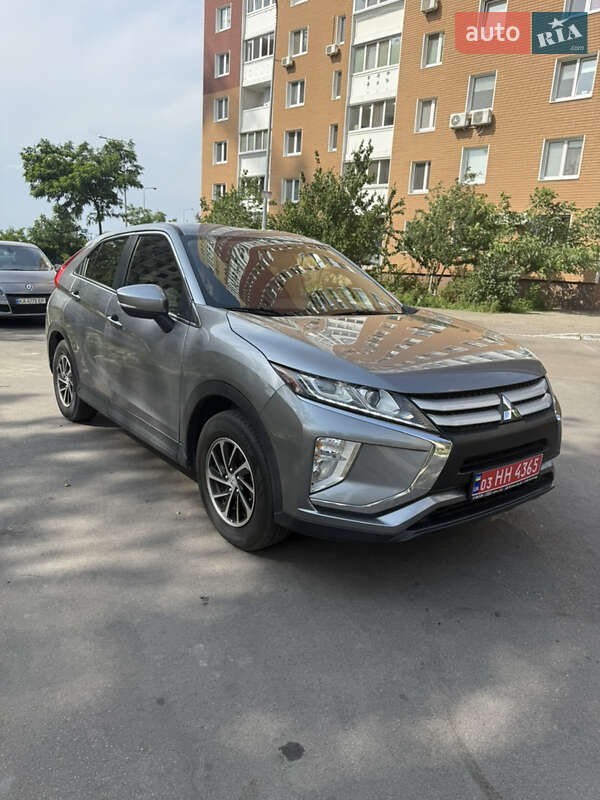 Внедорожник / Кроссовер Mitsubishi Eclipse Cross 2020 в 