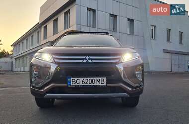 Внедорожник / Кроссовер Mitsubishi Eclipse Cross 2018 в 