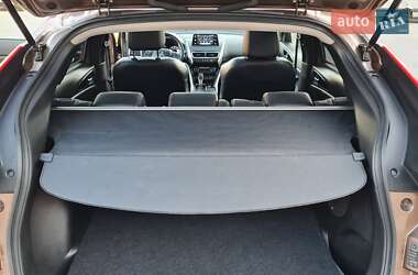 Внедорожник / Кроссовер Mitsubishi Eclipse Cross 2018 в 