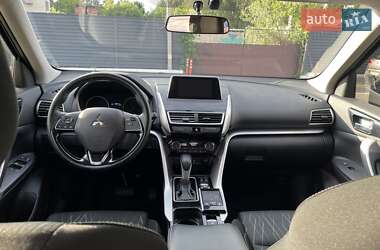 Внедорожник / Кроссовер Mitsubishi Eclipse Cross 2018 в 