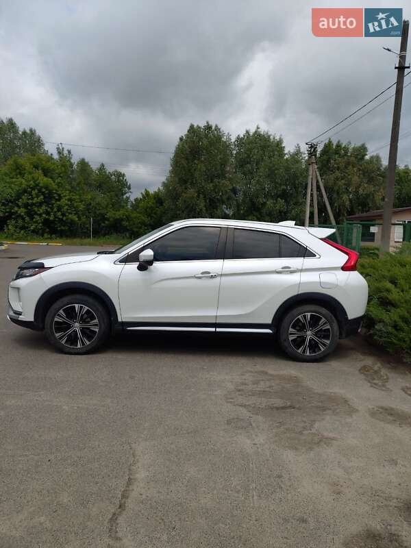 Внедорожник / Кроссовер Mitsubishi Eclipse Cross 2018 в Ирпене