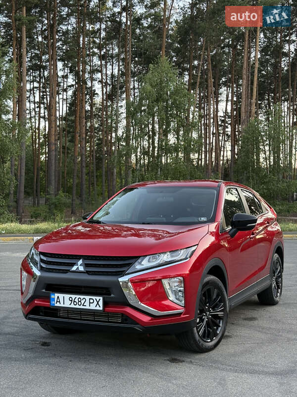 Внедорожник / Кроссовер Mitsubishi Eclipse Cross 2018 в 