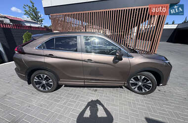 Позашляховик / Кросовер Mitsubishi Eclipse Cross 2021 в 