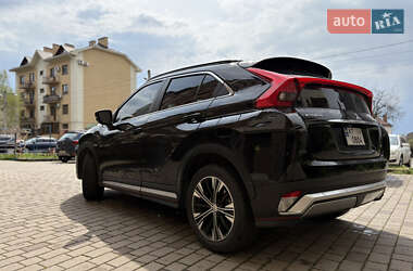 Позашляховик / Кросовер Mitsubishi Eclipse Cross 2018 в 