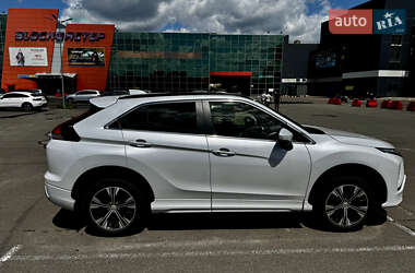 Позашляховик / Кросовер Mitsubishi Eclipse Cross 2021 в 