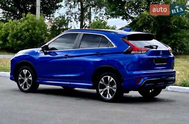 Внедорожник / Кроссовер Mitsubishi Eclipse Cross 2022 в 