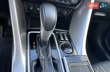 Внедорожник / Кроссовер Mitsubishi Eclipse Cross 2020 в 