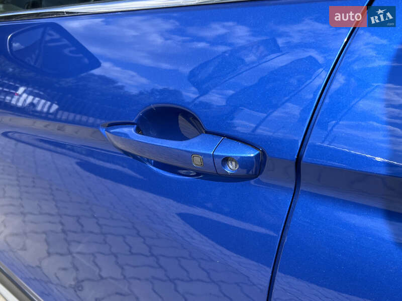 Позашляховик / Кросовер Mitsubishi Eclipse Cross 2018 в Нововолинську
