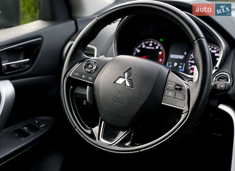 Позашляховик / Кросовер Mitsubishi Eclipse Cross 2018 в Мукачевому
