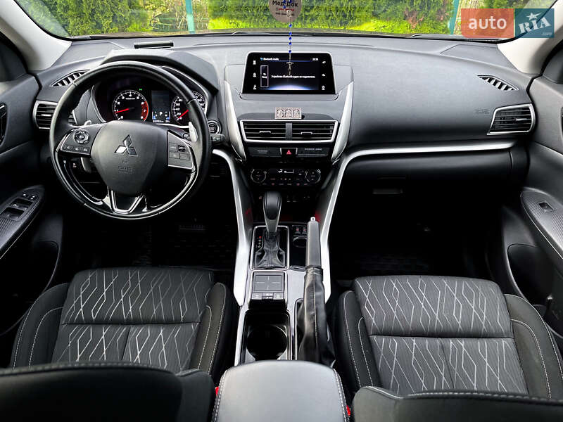 Позашляховик / Кросовер Mitsubishi Eclipse Cross 2018 в Мукачевому
