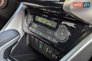 Внедорожник / Кроссовер Mitsubishi Eclipse Cross 2018 в 